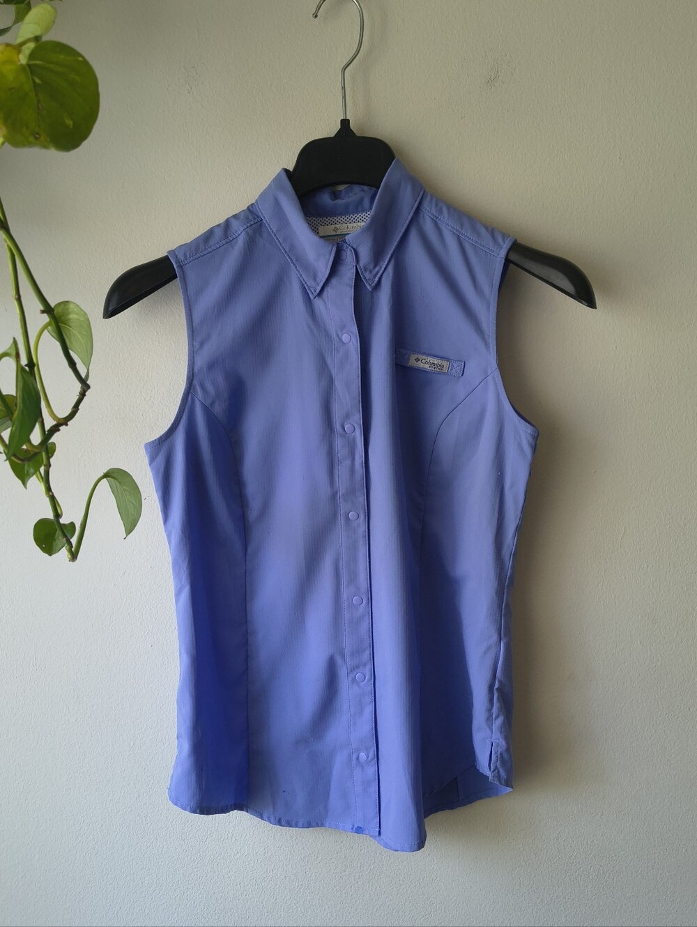 Columbia PFG Sleeveless Fishing Shirt, Women's Size Small, Blue